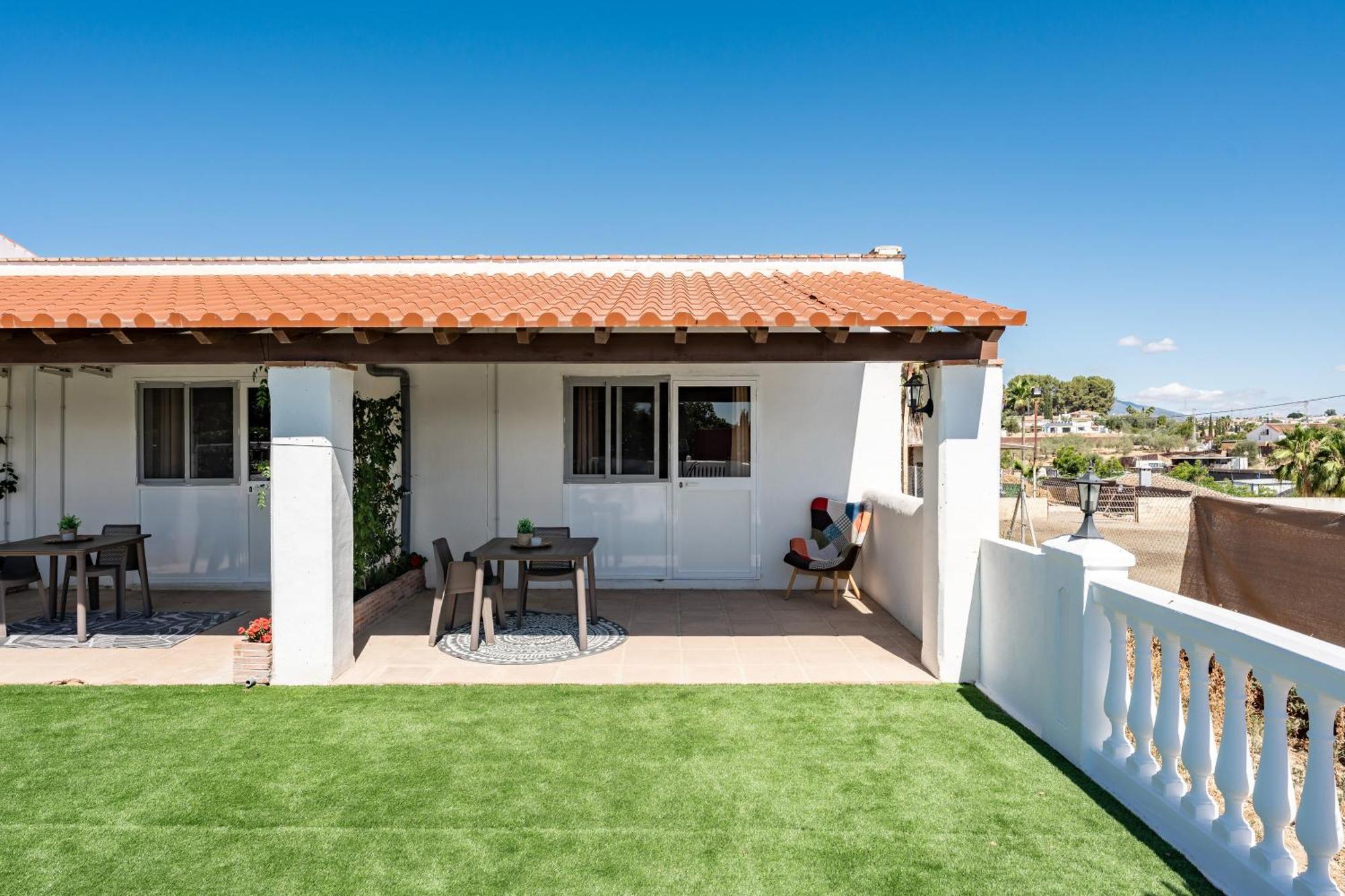 La Casa De Familia Panzió Málaga Kültér fotó