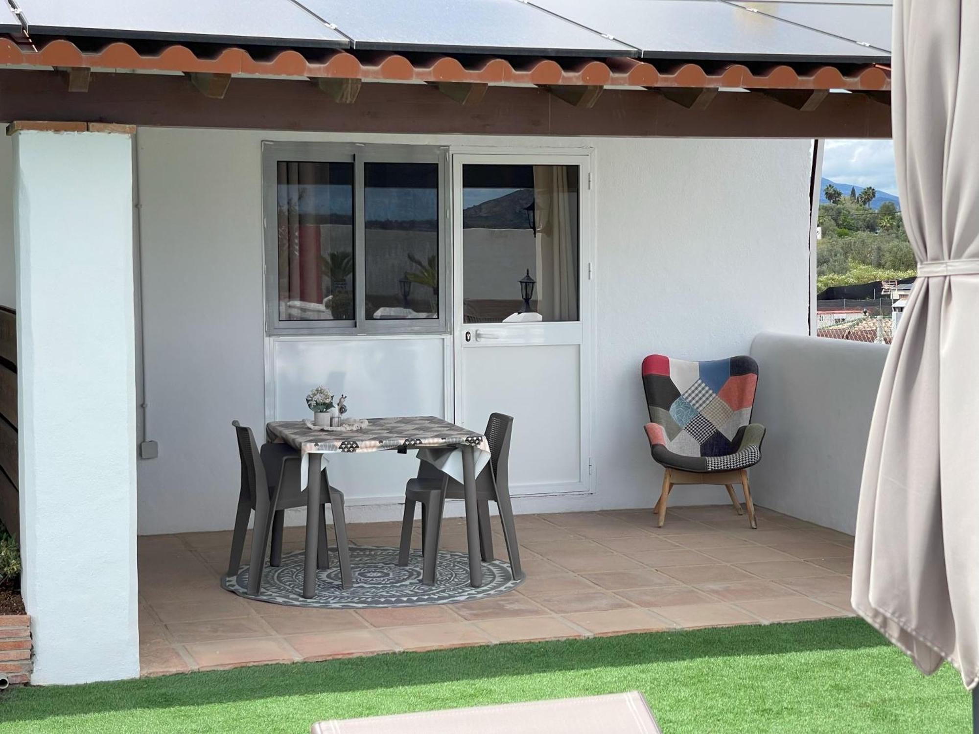 La Casa De Familia Panzió Málaga Kültér fotó